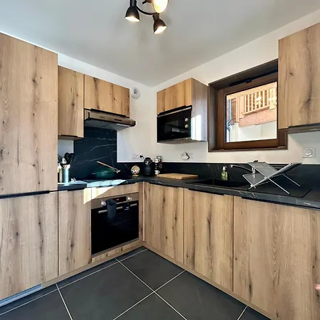 Apartment Homency - L'expression B11